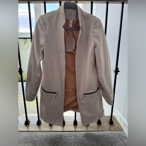 Lucky Brand Beige Stripe Trench Coat Modern Silhouette Size S - Picture 1 of 6